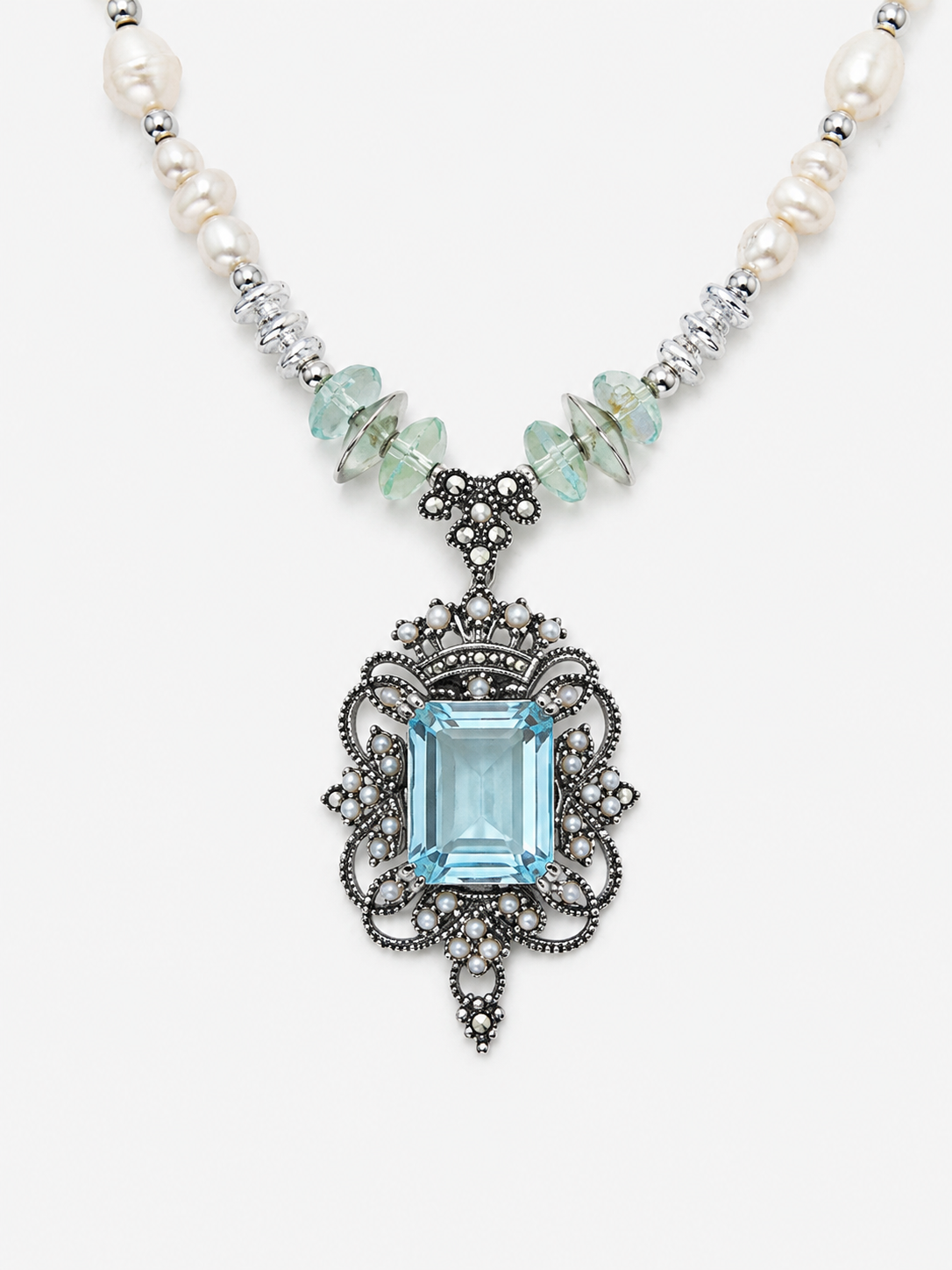 CHÉLIA LUX Azure Heirloom Necklace