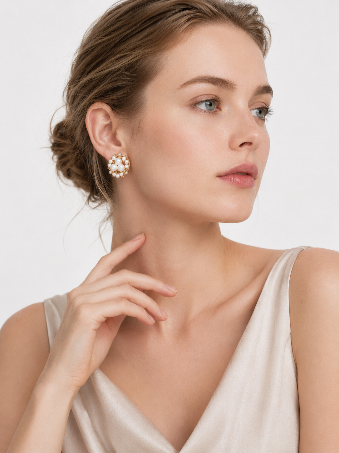 CHÉLIA LUX Perle Royale AKOYA Earrings