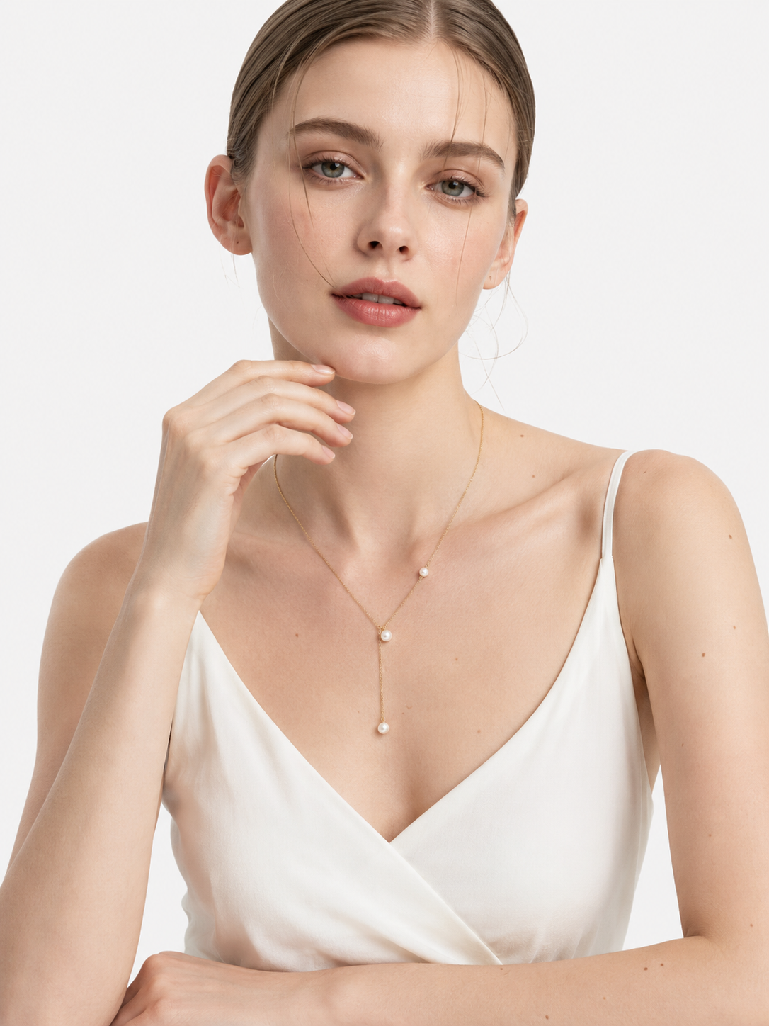 CHÉLIA Perle Cascade Necklace