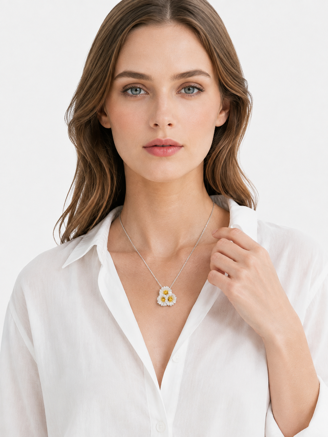 CHÉLIA MILANO Fiore Trio Necklace