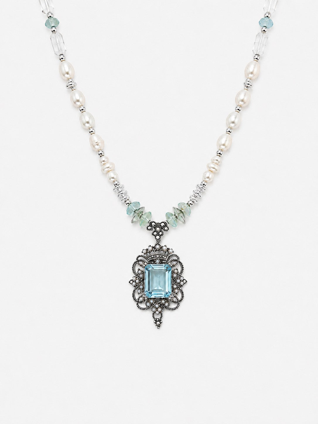 CHÉLIA LUX Azure Heirloom Necklace