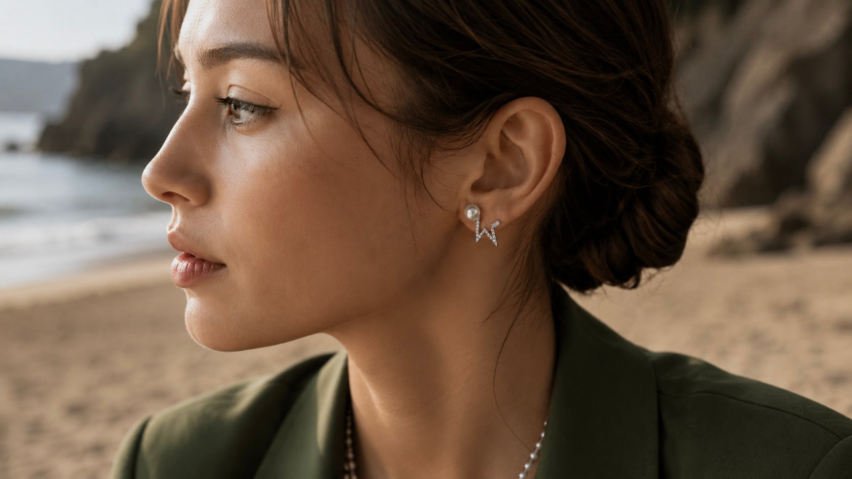 How to Style Pearl Jewelry