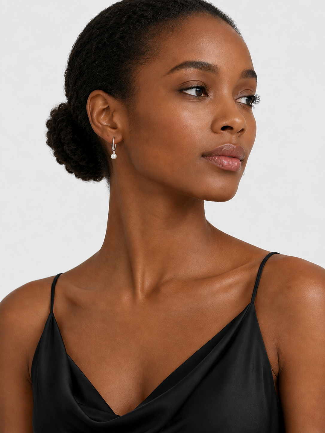 CHÉLIA Akoya Arc Earring