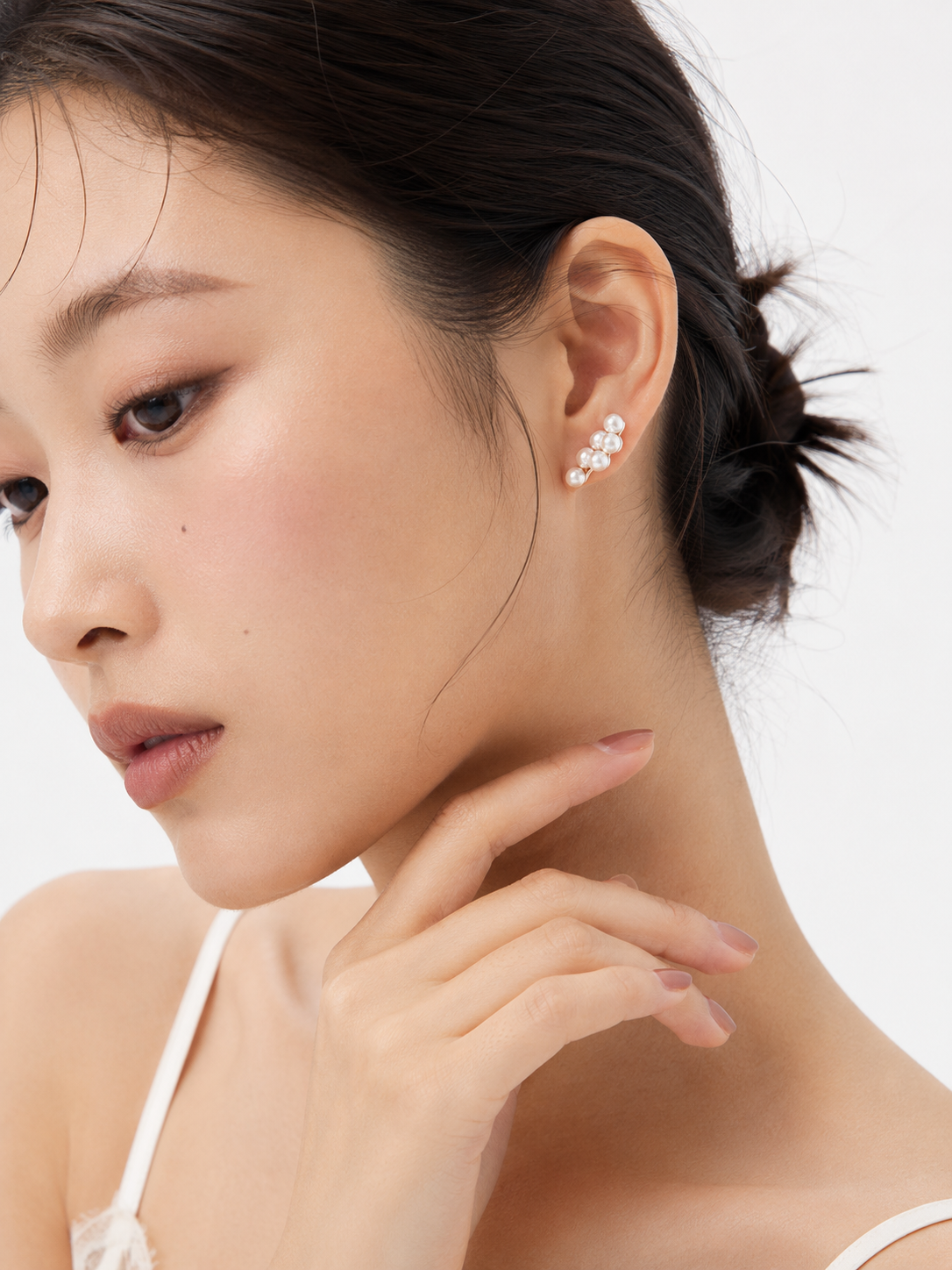 CHÉLIA Perle Bouquet Earring