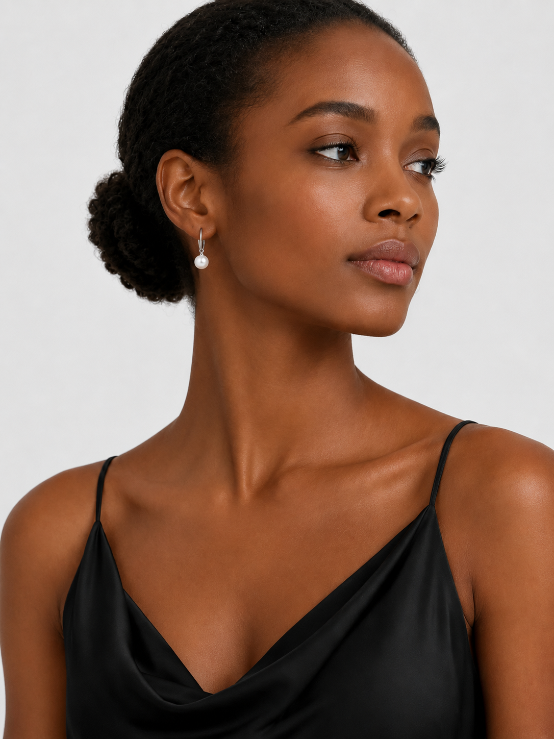CHÉLIA Akoya Arc Earring